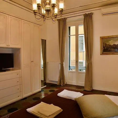 Splendido Trilocale Zona Isola Apartamento Milão Exterior foto