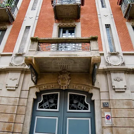 Splendido Trilocale Zona Isola Apartamento Milão Exterior foto