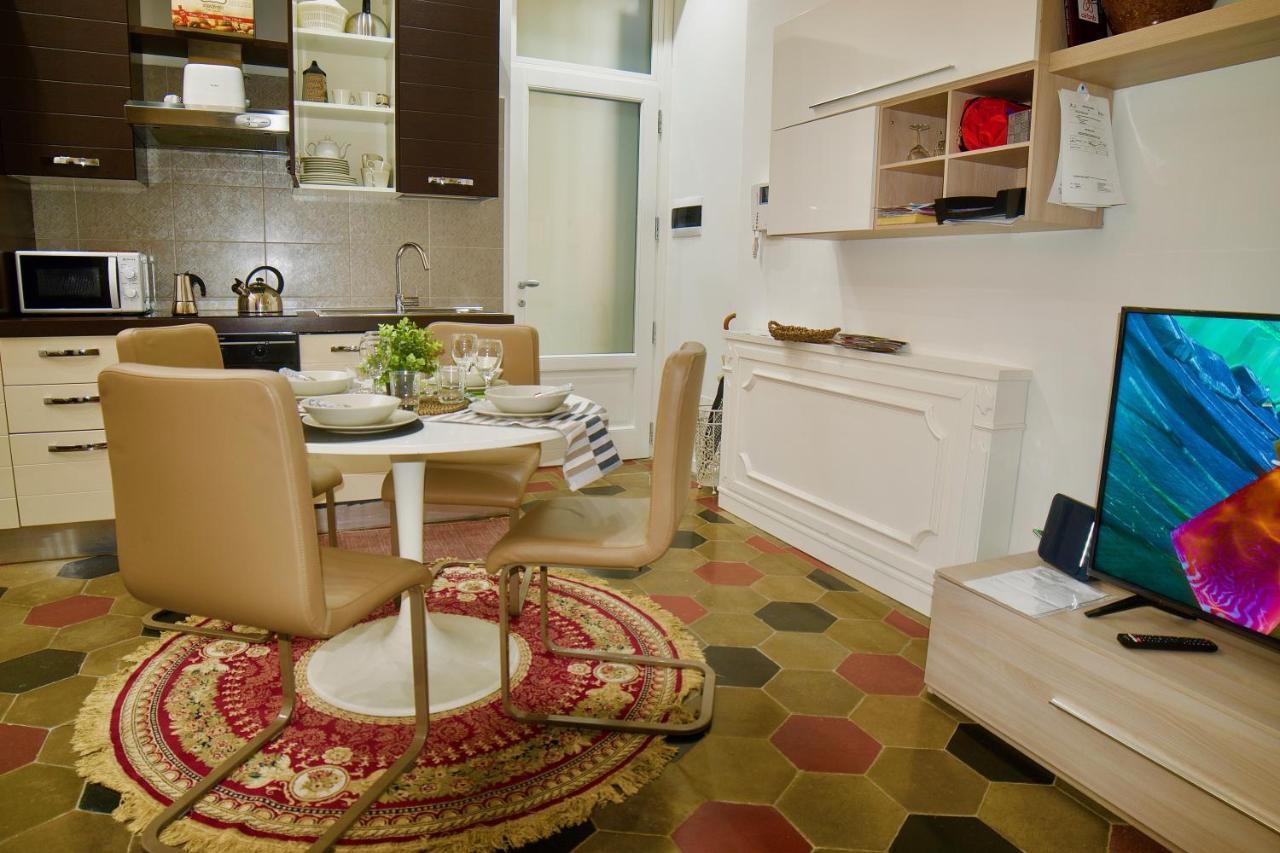 Apartamento Splendido Trilocale Zona Isola *