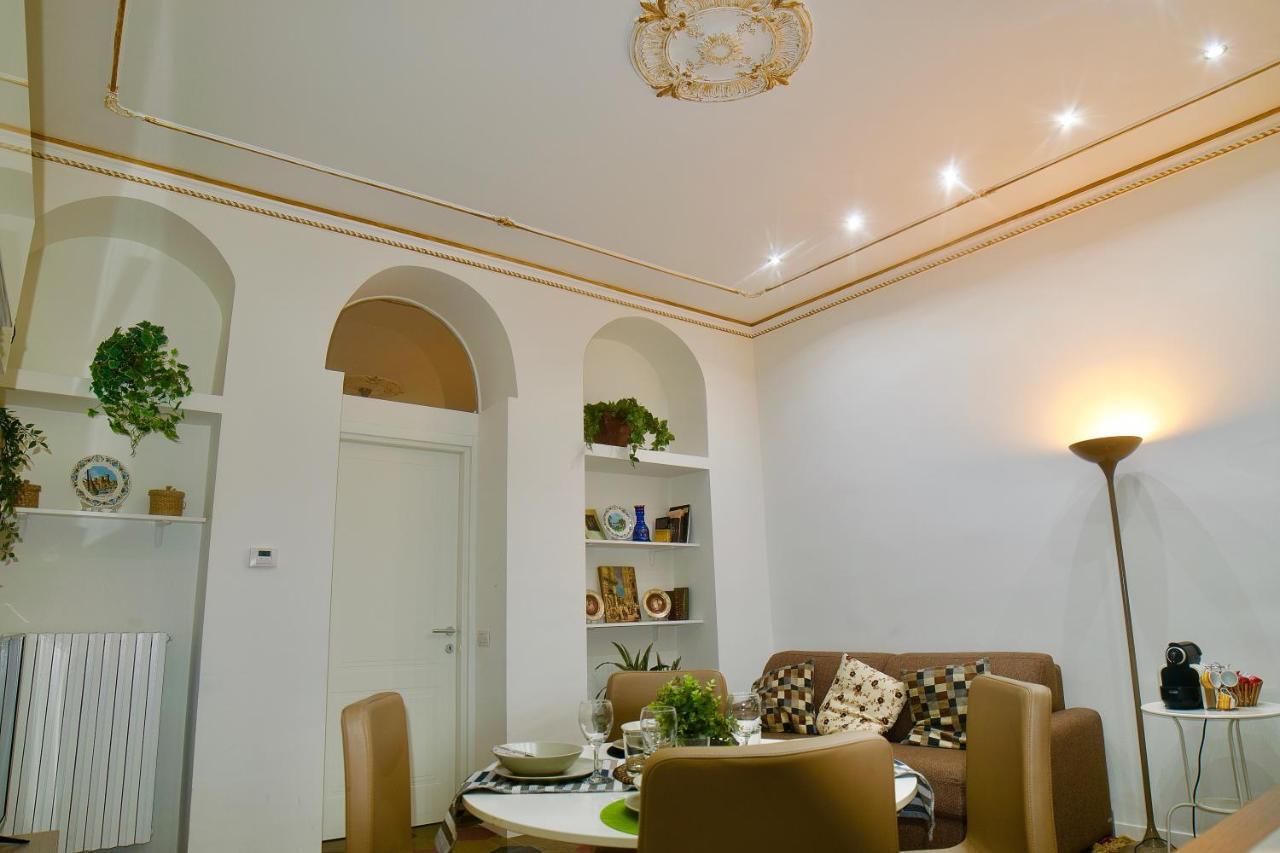 Splendido Trilocale Zona Isola Apartamento